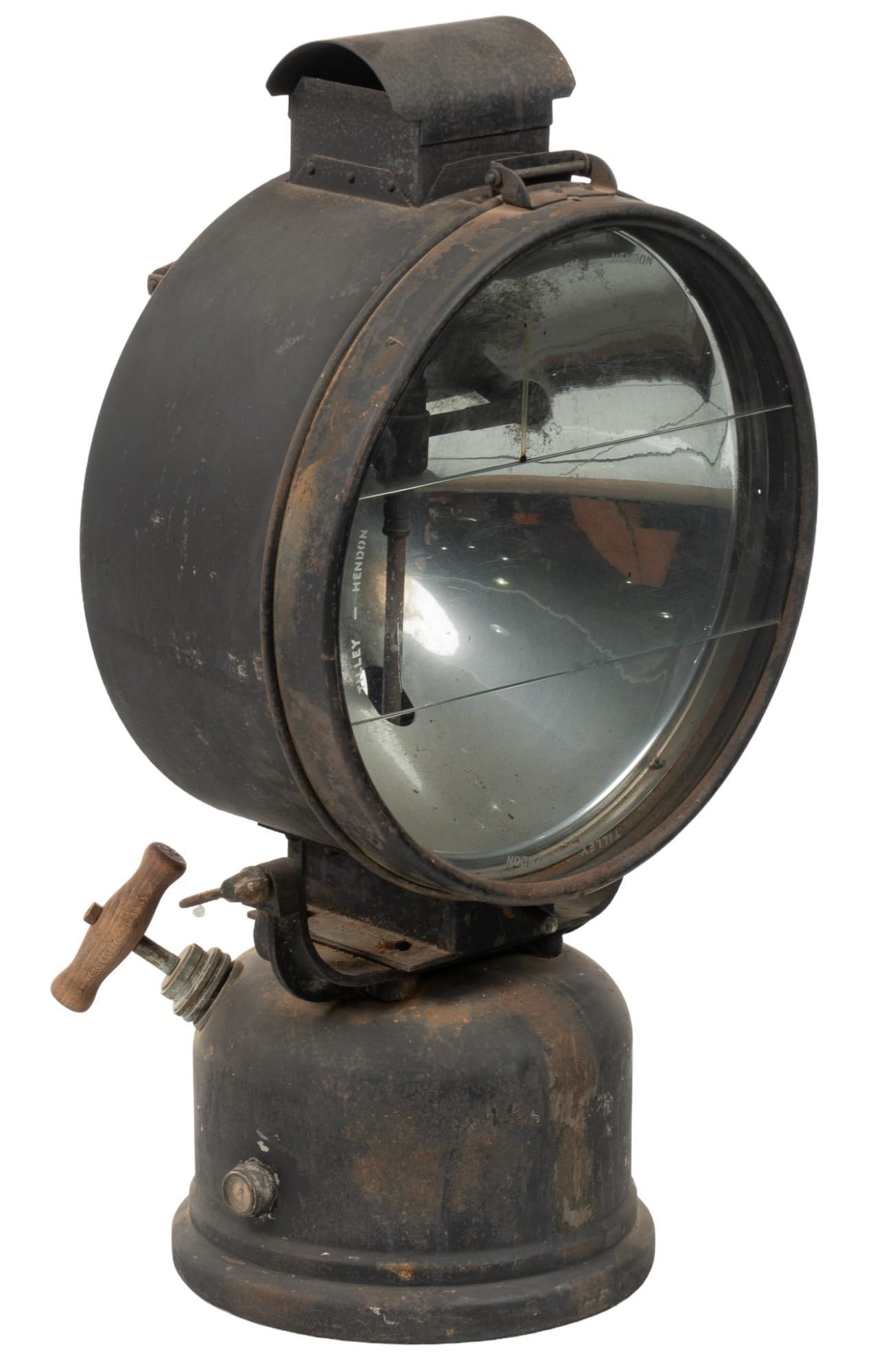 Tilley-(Hendon, England) Vintage Floodlight Projector (1 of 5)