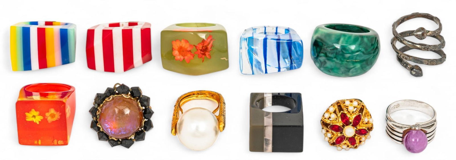 Collection of Costume Rings (1 of 5)