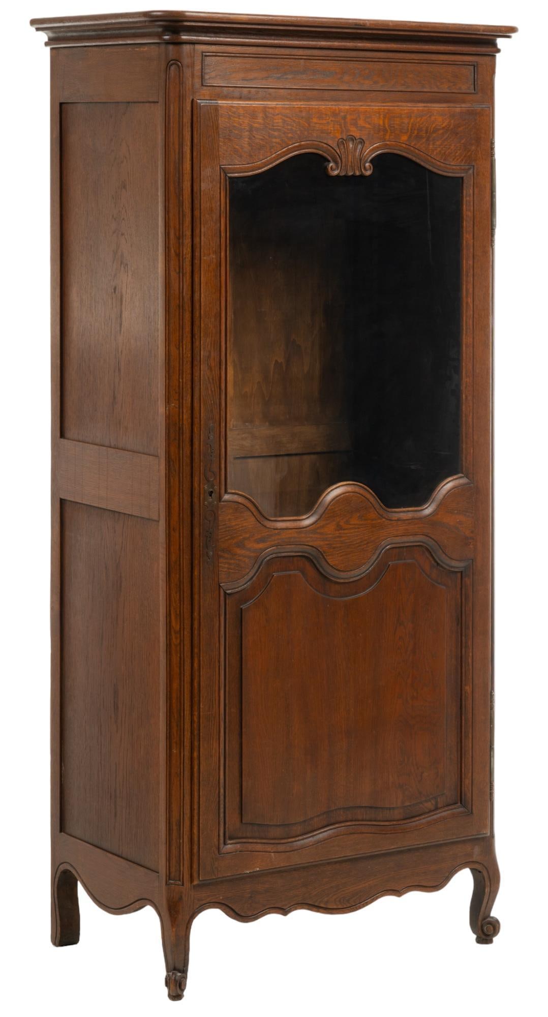 French Cabinet (1 of 6)