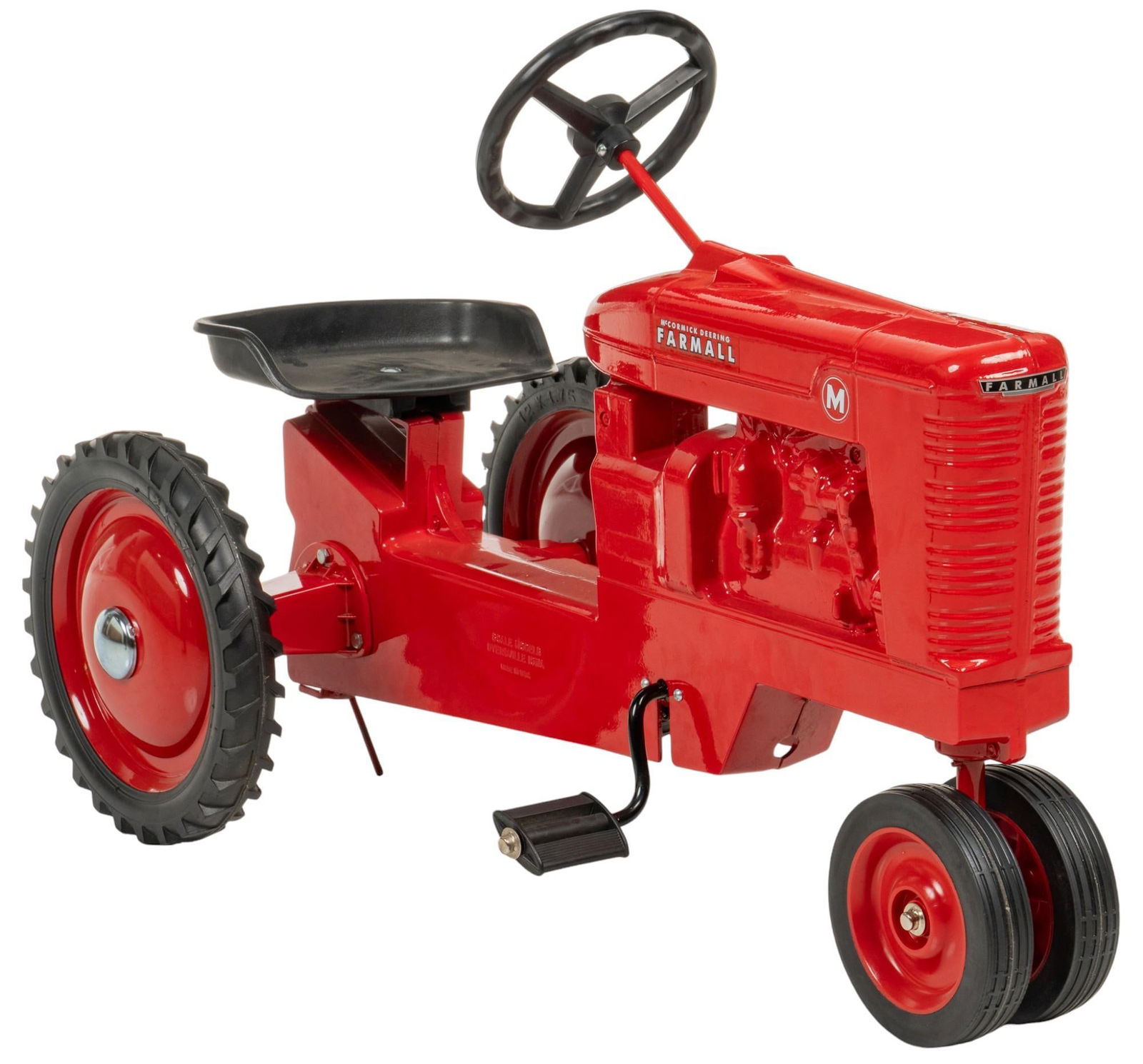 IH McCormick Farmall Oliver Model 70 MF Pedal Tractor (1 of 14)