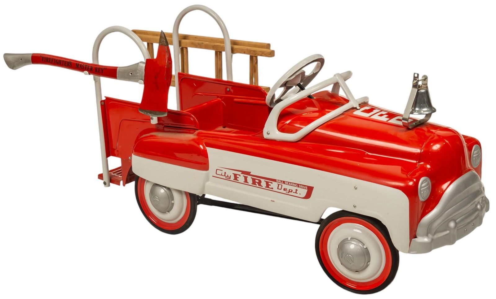 Restored Murray City Fire Dept Pedal Car and Vintage Display Axe (1 of 10)