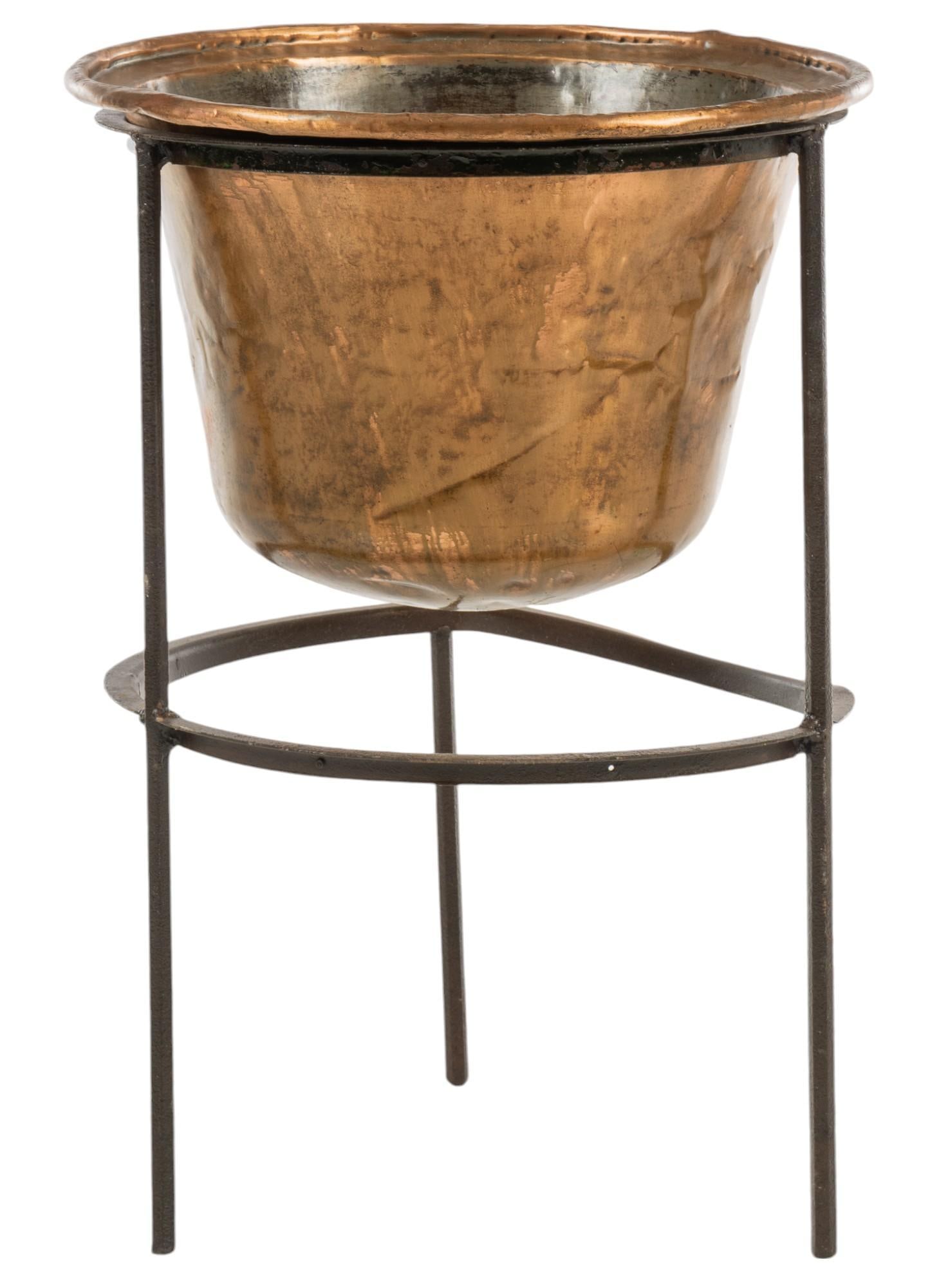 Copper Cauldron with Stand (1 of 8)