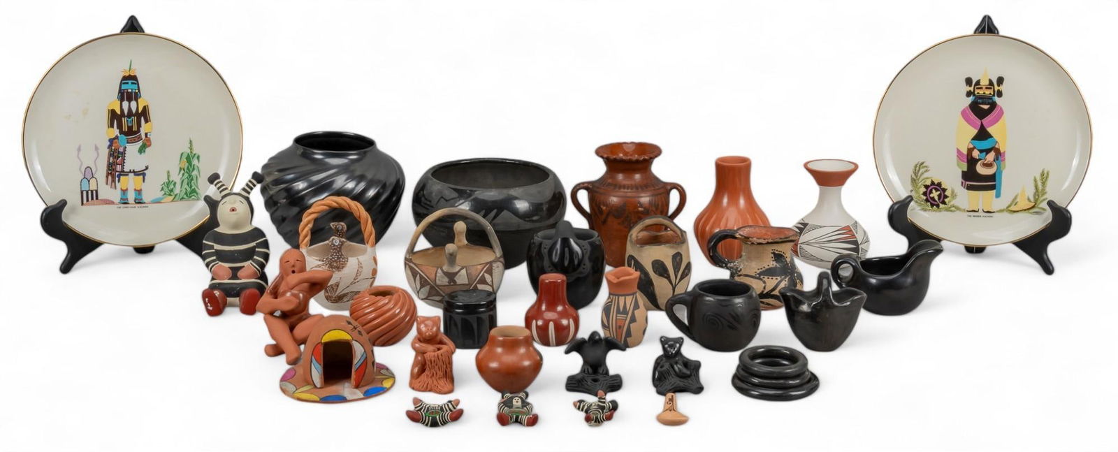 Collection of Native American Pottery (1 of 20)