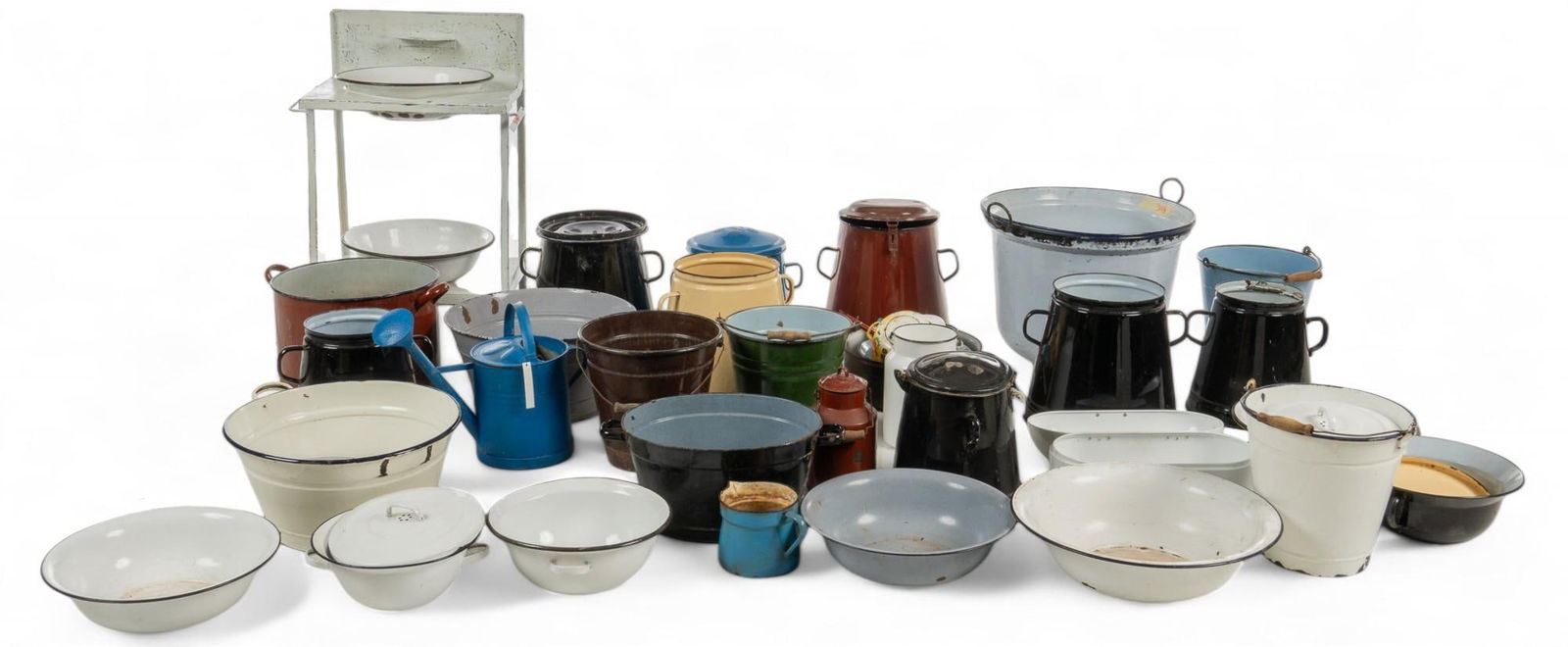Collection of Enamelware (1 of 12)