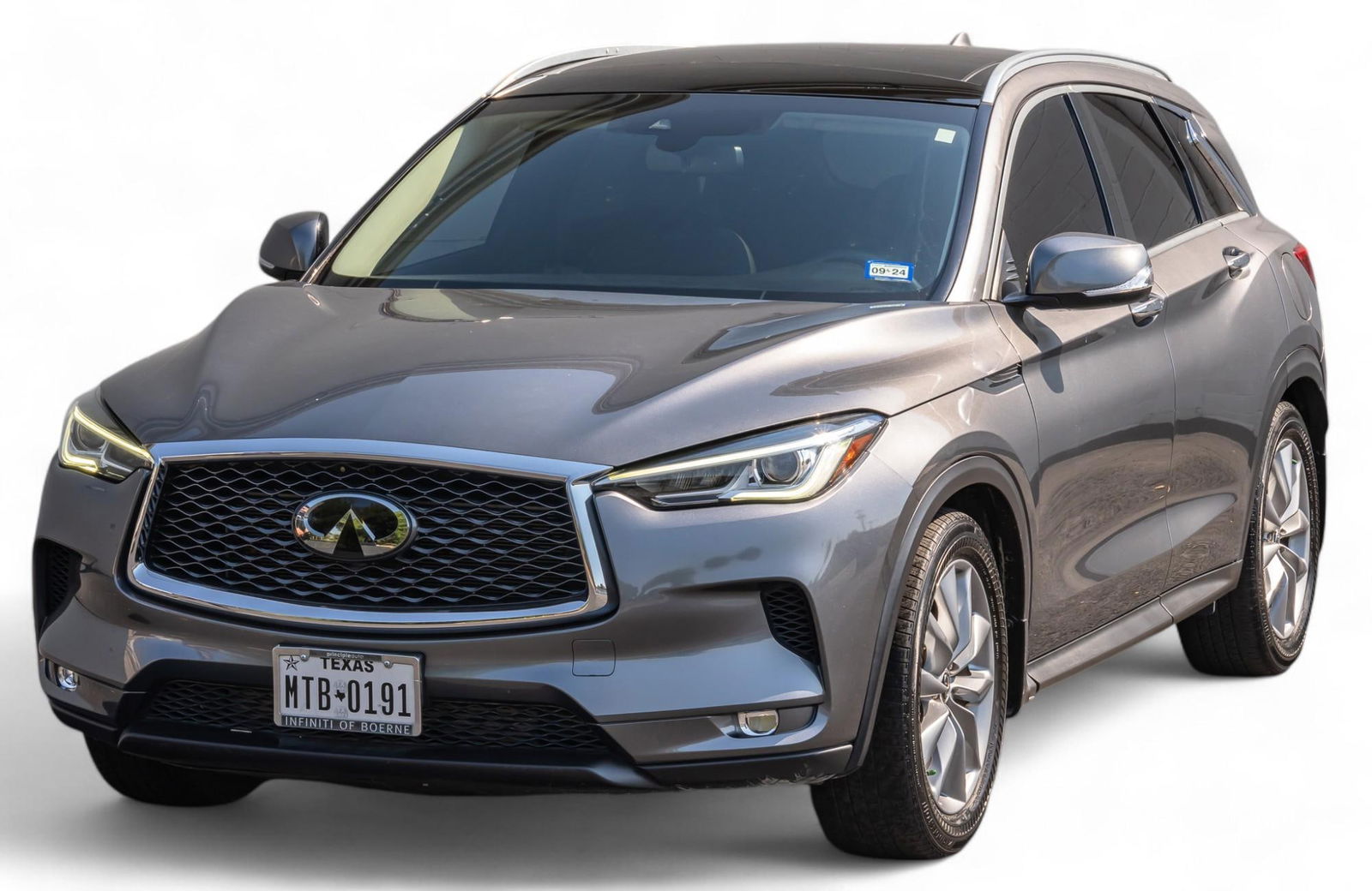 2019 Infiniti QX50 LUXE (1 of 20)