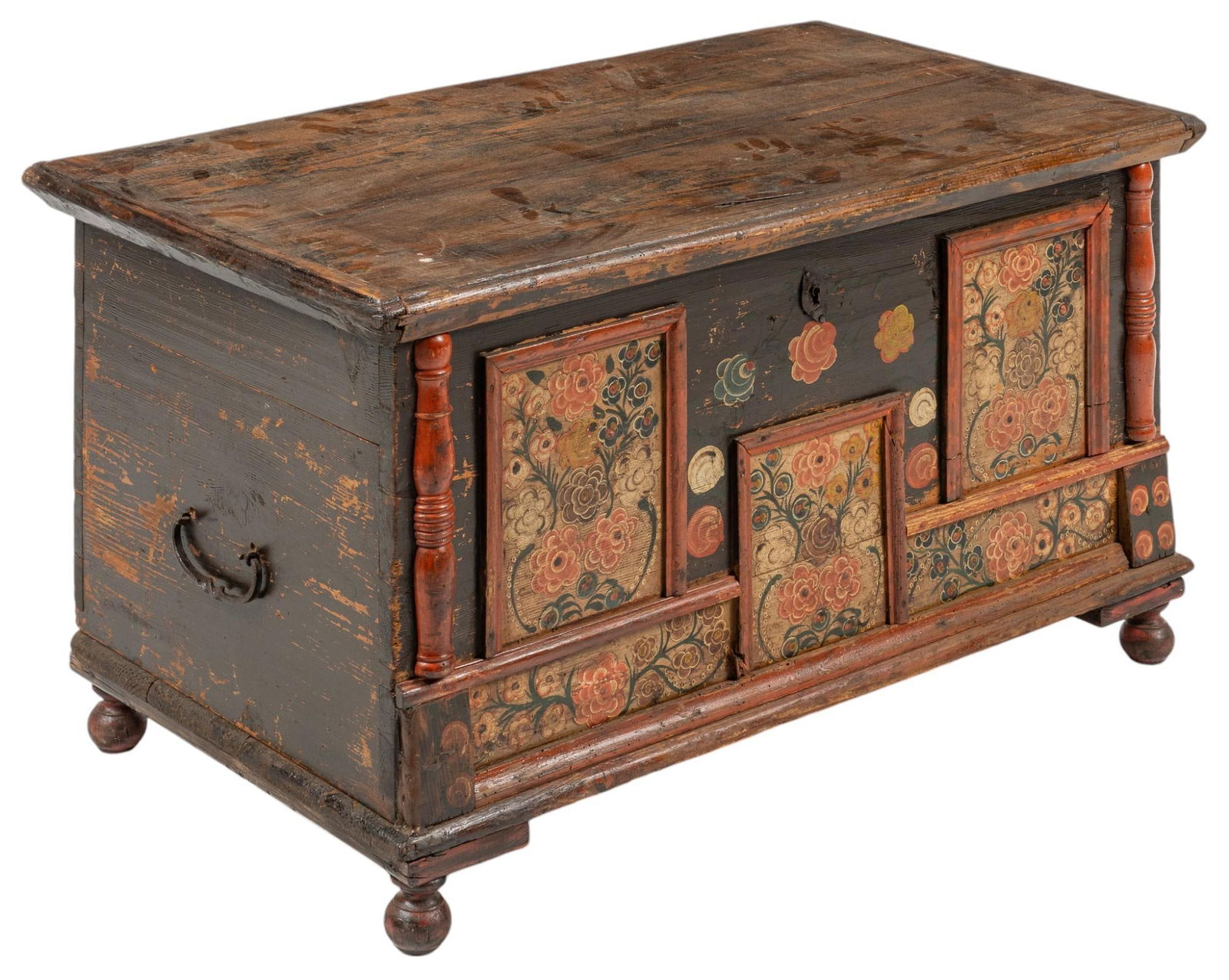 Painted Wedding Chest (1 of 9)