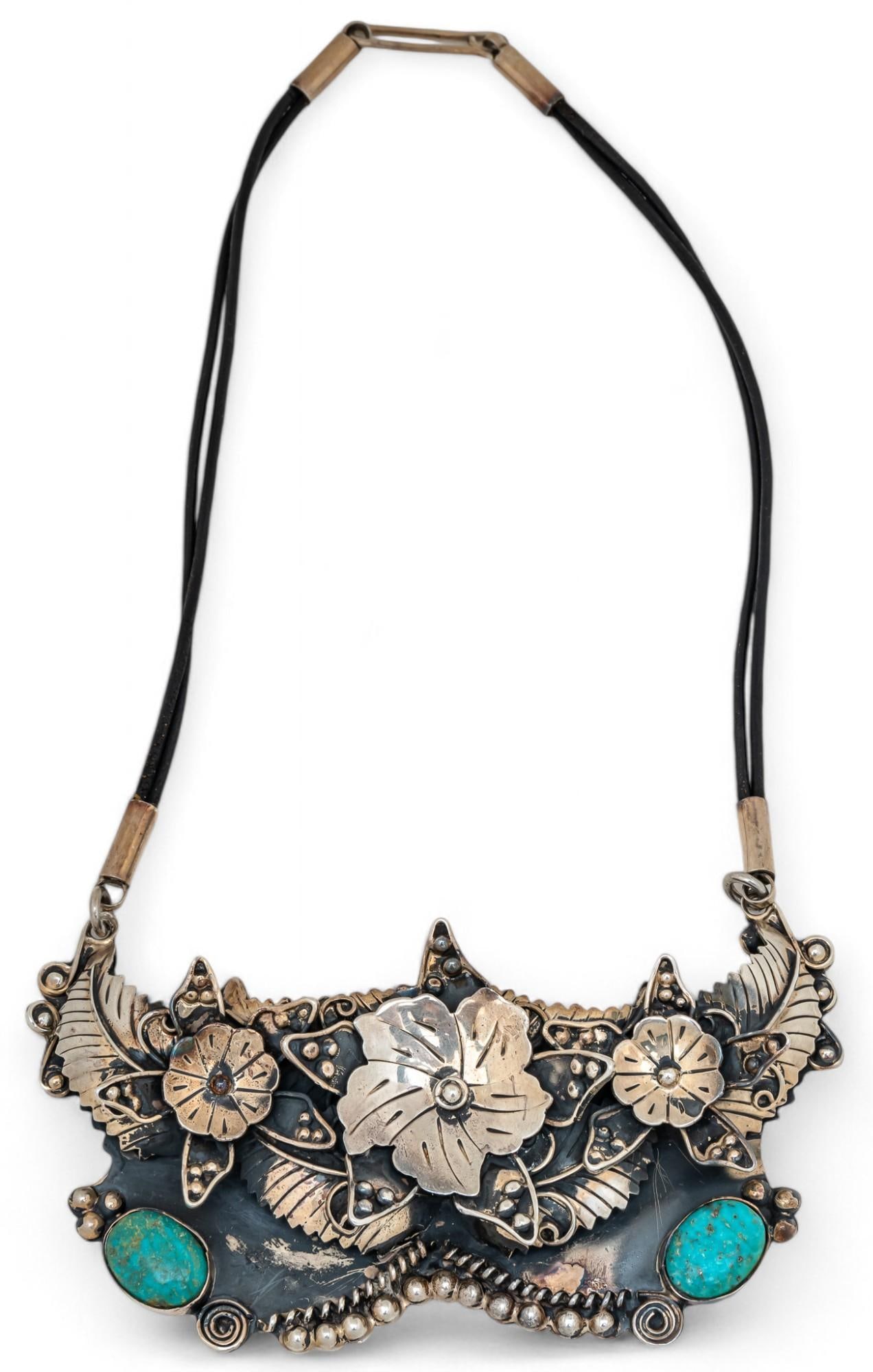 Mexican Sterling Silver and Turquoise Necklace (1 of 7)