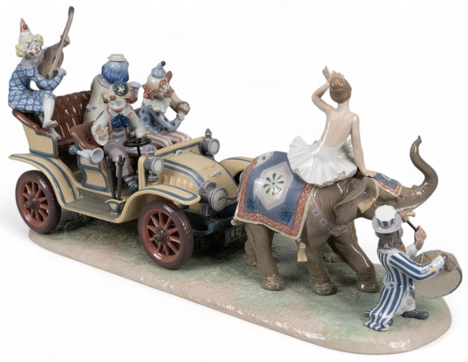 Lladro (ESP) Circus Parade (1 of 14)