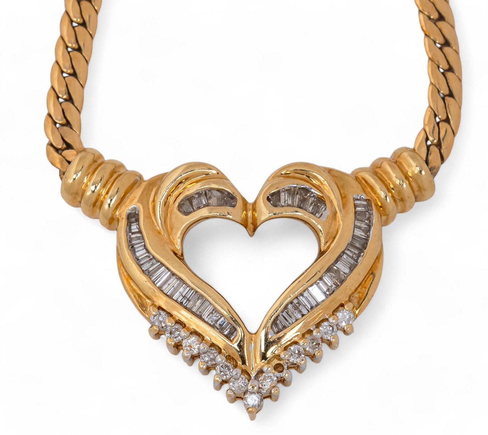 14K Diamond Heart Pendant Necklace (1 of 8)