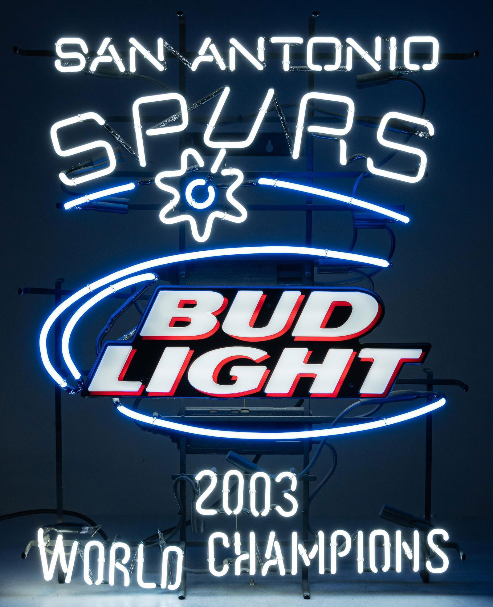 2003 San Antonio Spurs World Champions Bud Light Neon Sign (1 of 11)
