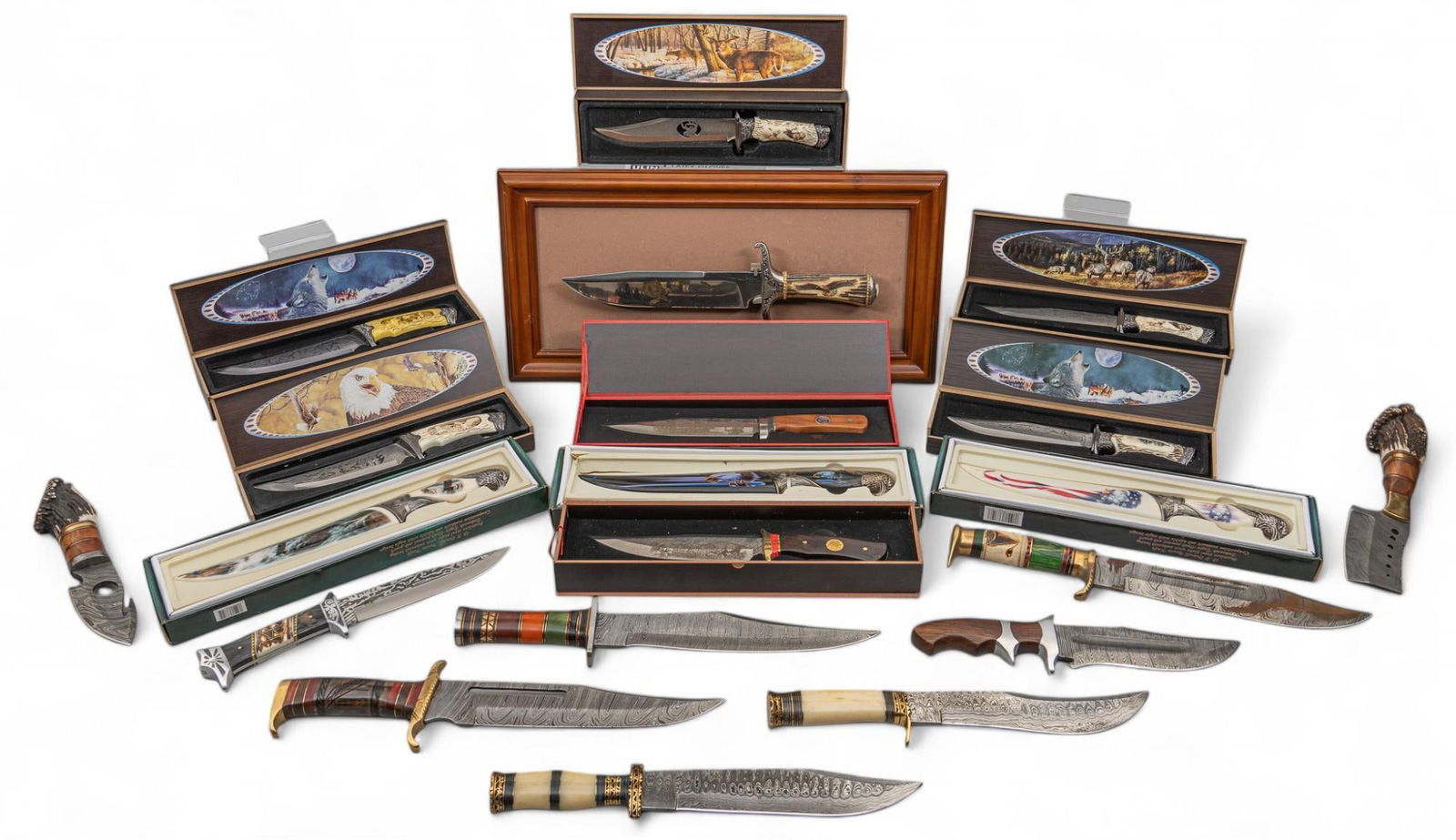 Collection of 26 Mixed Fixed Blade Knives (1 of 20)