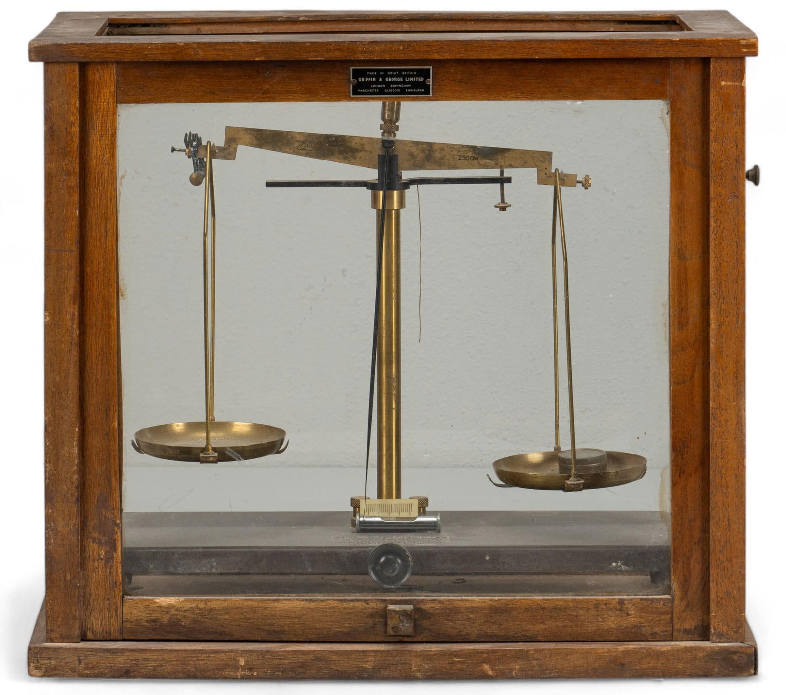 Traveling Apothecary Scale (1 of 7)