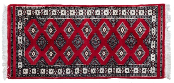 Handwoven Bukhara Style Wool Rug, €‹€‹€‹€‹€‹€‹€‹4 ft. 2 ft. 4 in.