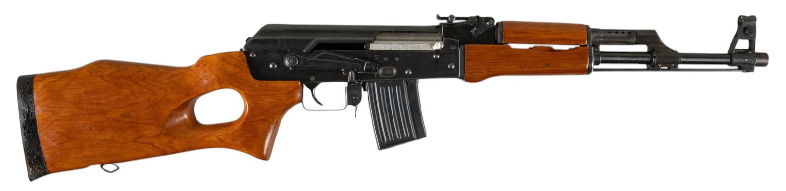Chinese Norinco MAK-90 5.56x45mm Semi-Auto Rifle: Serial: 900415 Manufacturer: Norinco, China/ KSI Import (c.1990) Model: MAK-90 Sporter Caliber: 5.56x45mm Barrel length: 16.25 in. OAL: Condition: Good; wood stock is very good w/ light handling marks