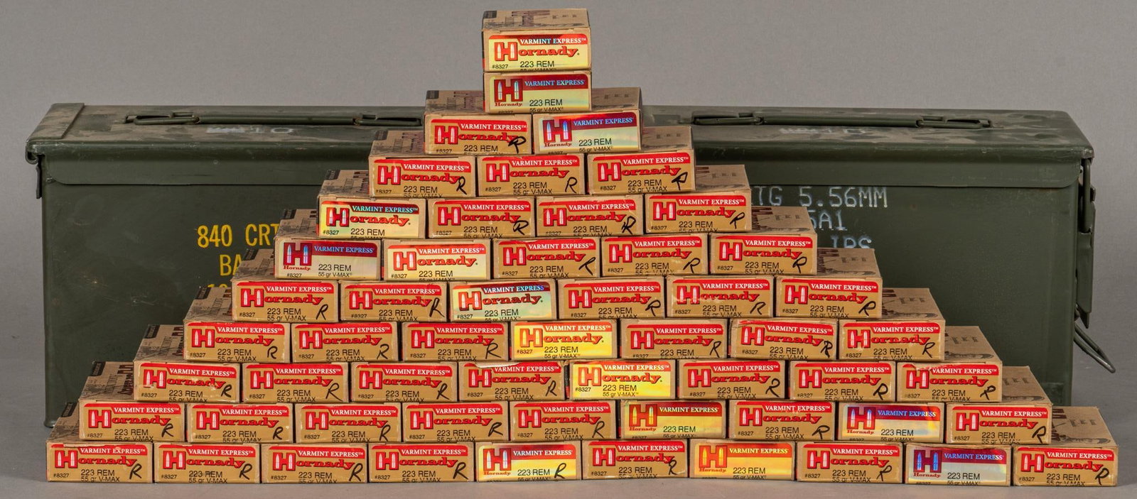 1100 Rounds of Hornady Varmint Express 223 Rem V-MAX Ammunition: Includes: -260 rds of Hornady Varmint Express 223 Rem 55gr. V-MAX -851 rds of reloaded Hornady Varmint Express 223 Rem 55gr. V-MAX (Winchester casings) Provenance: A Georgetown, Texas estate Note: We 