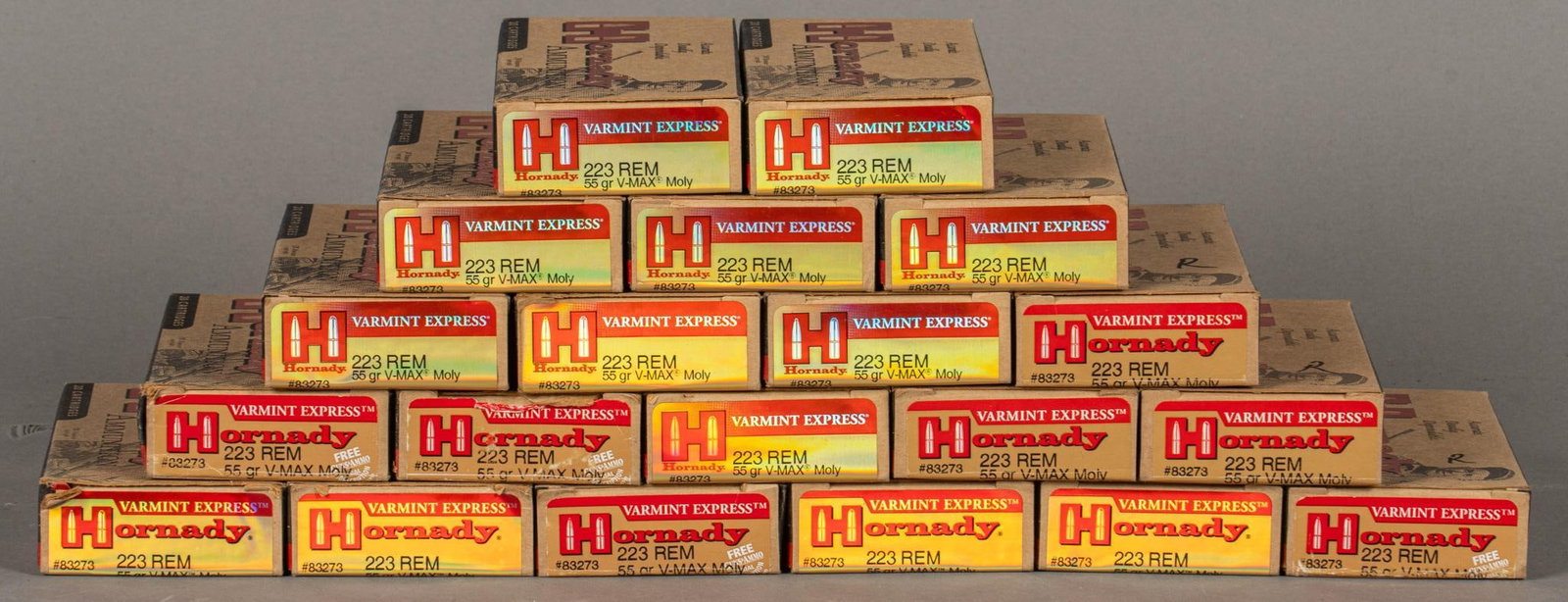 400 Rounds of Hornady 223 Rem V-MAX Moly Ammunition: Includes: -180 rds of Hornady Varmint Express 223 Rem 55gr. V-MAX Moly -140 rds of reloaded 223 Rem 55gr. V-MAX Moly (Winchester casings) -80 rds of reloaded 223 Rem 55gr. V-MAX Moly (Hornady casings)
