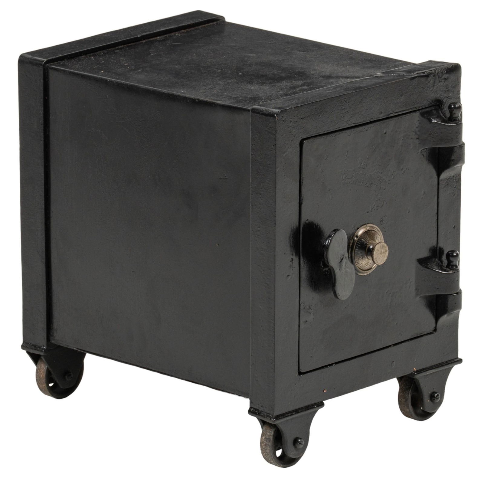 Vintage Iron Safe (1 of 7)