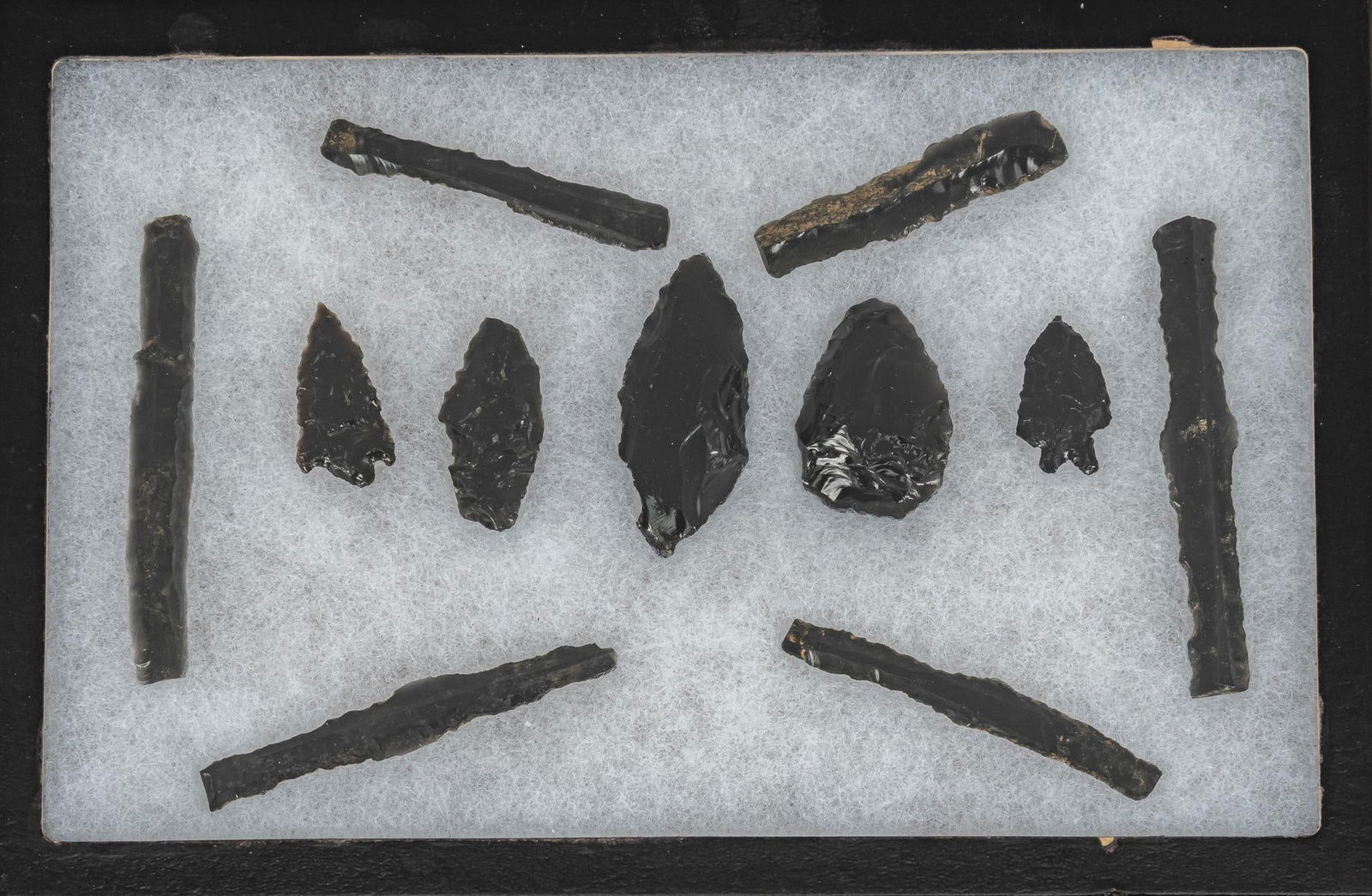 (11) Black Obsidian Points (1 of 5)