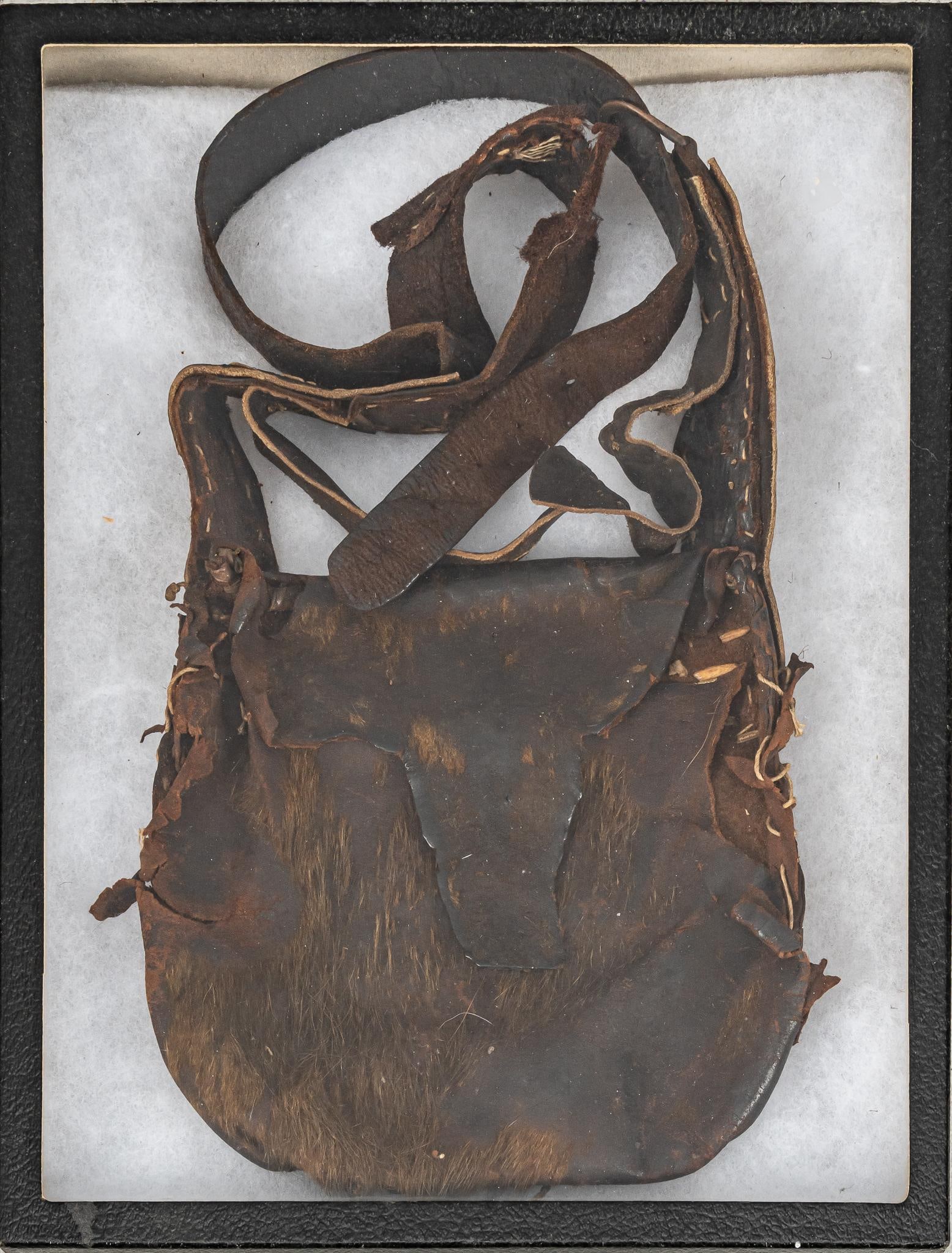 19th C. Mountain Man Beaver Pelt Possibles Bag (1 of 5)