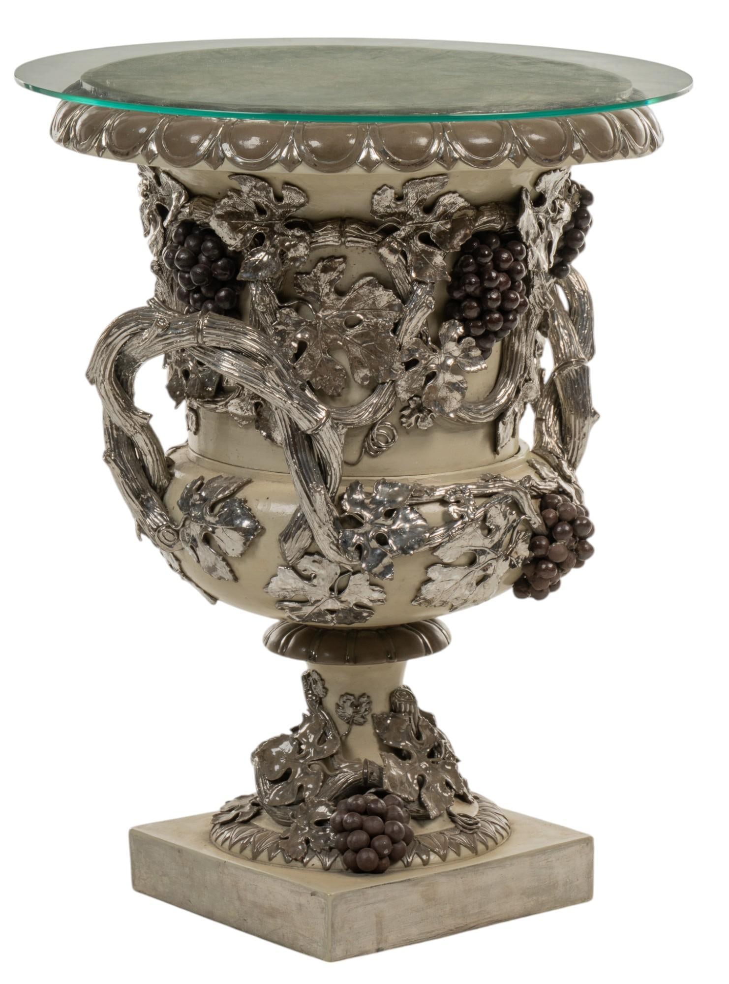 Urn with Glass Top (1 of 7)