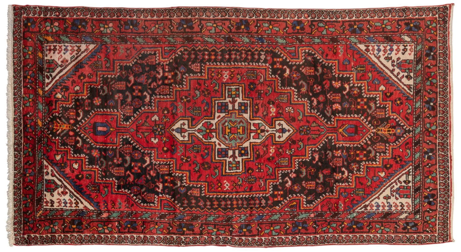 Handwoven Estate Rug, ‹8 ft. 4 in. x 4 ft. 4 in.: Handwoven estate rug 8 ft. 4 in. x 4 ft. 4 in.
