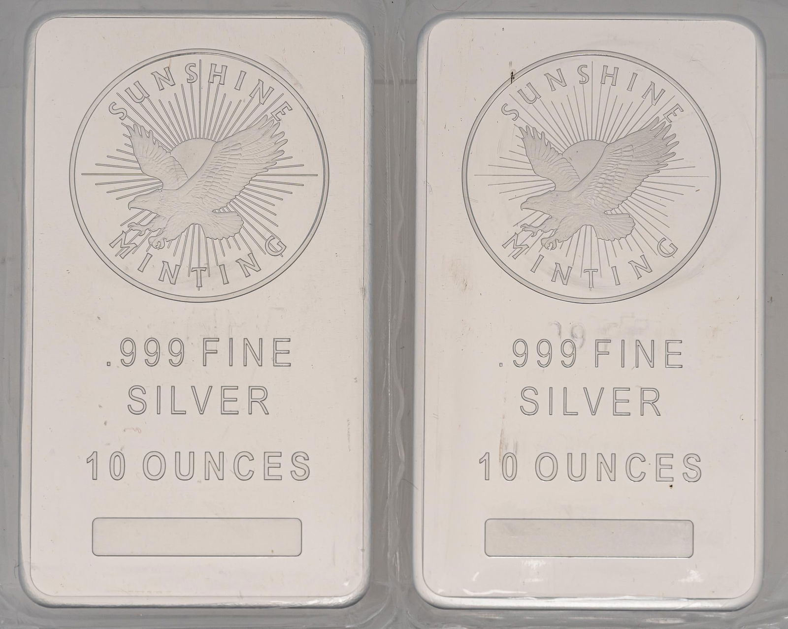 (2) Sunshine Minting 10 ozt Fine Silver Bars (1 of 2)