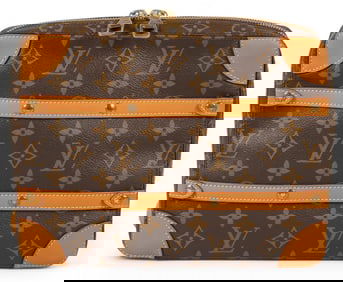 Louis Vuitton Ltd. Ed. Defile Homme Automne-Hiver 2019 Soft Trunk Shoulder Bag