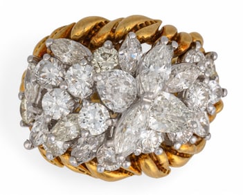 18K Diamond Cluster Ring