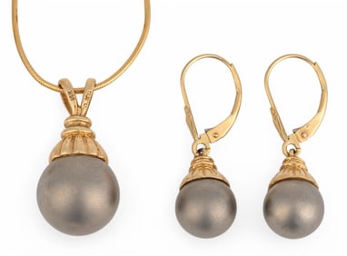 14K Pearl Pendant Necklace & Earrings