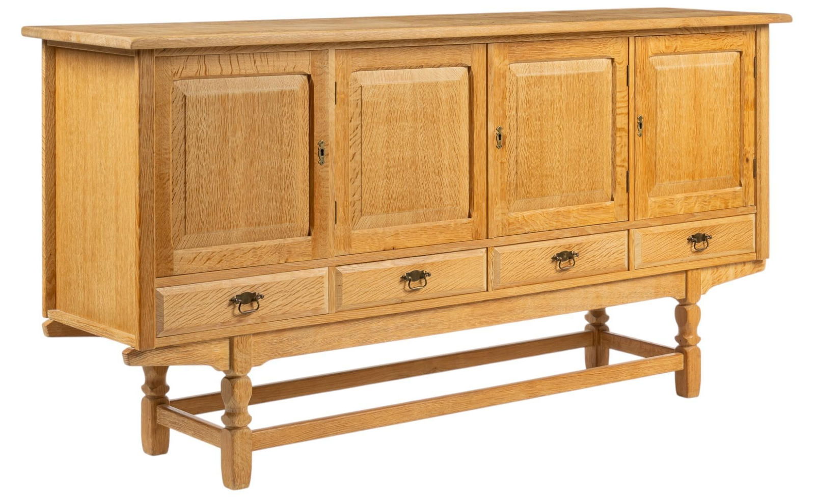 Henning Kjaernulf (DNK) Mid-Century Credenza: Henning Kjaernulf (Denmark) mid-century oak credenza with four cabinet doors, with left-side door opening to interior with two flatware trays, and open in middle and right-side sections to interiors w