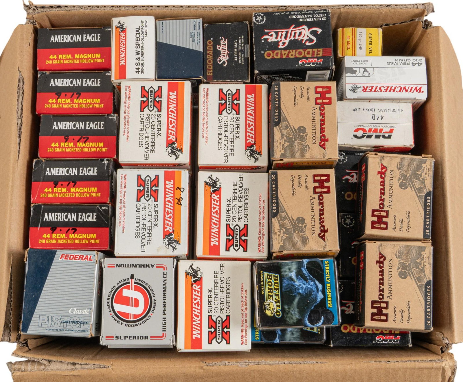 Approx. 1550 Rounds of Mixed 44 Mag & 44 S&W Spl Ammunition: Includes: -230 rds of American Eagle 44 Rem Mag 240gr. JHP -80 rds of Hornady Custom 44 Mag 240gr. XTP -420 rds of Winchester 44 S&W Spl 200gr. Silvertip HP -120 rds of Federal Classic 44 Rem Mag 