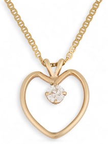 14K Diamond in Heart