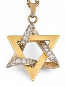 Italian 14K Diamond Star Pendant Necklace