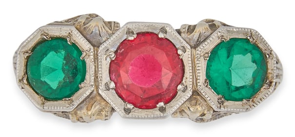 18K White Gold Art Deco Gemstone Ring