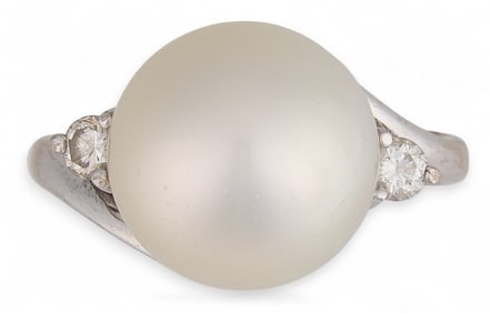 18K  Pearl and Diamond Ring