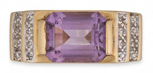 14K Amethyst and Diamond Ring, 7.74 gms.