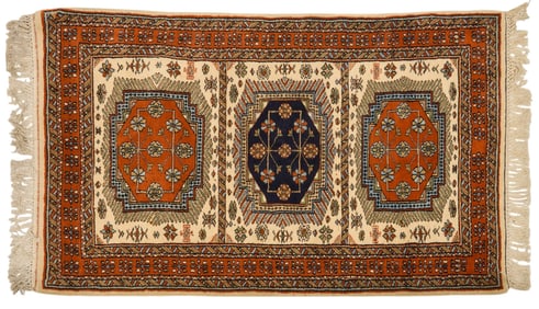 Handwoven Estate Rug, 5 ft. 2 in. x 3 ft 2 in.