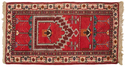 Handwoven Estate Rug, 4 ft. 6 in. x 2 ft. 6 in.
