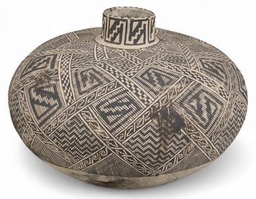 Bill Freeman, Large Black and White Vessel