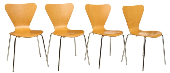 After Arne Jacobsen (DNK), (4) "Butterfly" Chairs