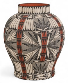 Acoma Pueblo Polychrome Pottery Jar