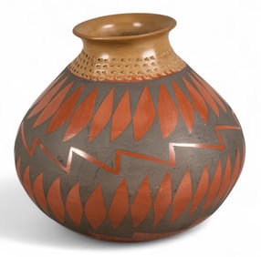 Southwestern Pottery Vessel