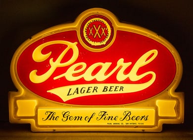 Vintage Pearl Lager Beer Lighted Sign