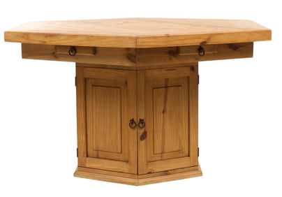 Hexagonal Game Table
