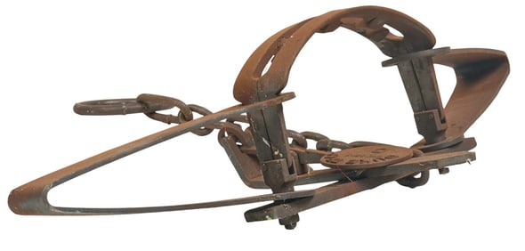 Vintage Iron Bear Trap