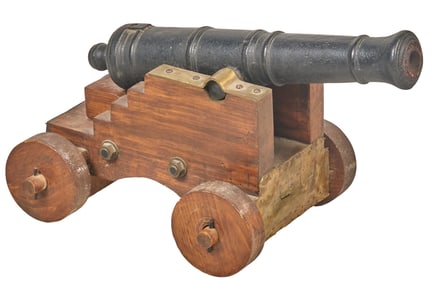 Vintage Unmarked 4 Gauge Functional Signal Cannon