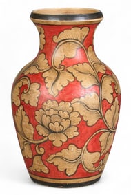 Attrib. Lucano Familia, Burnished Vase