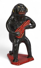 Medrano Familia, Monkey Figure
