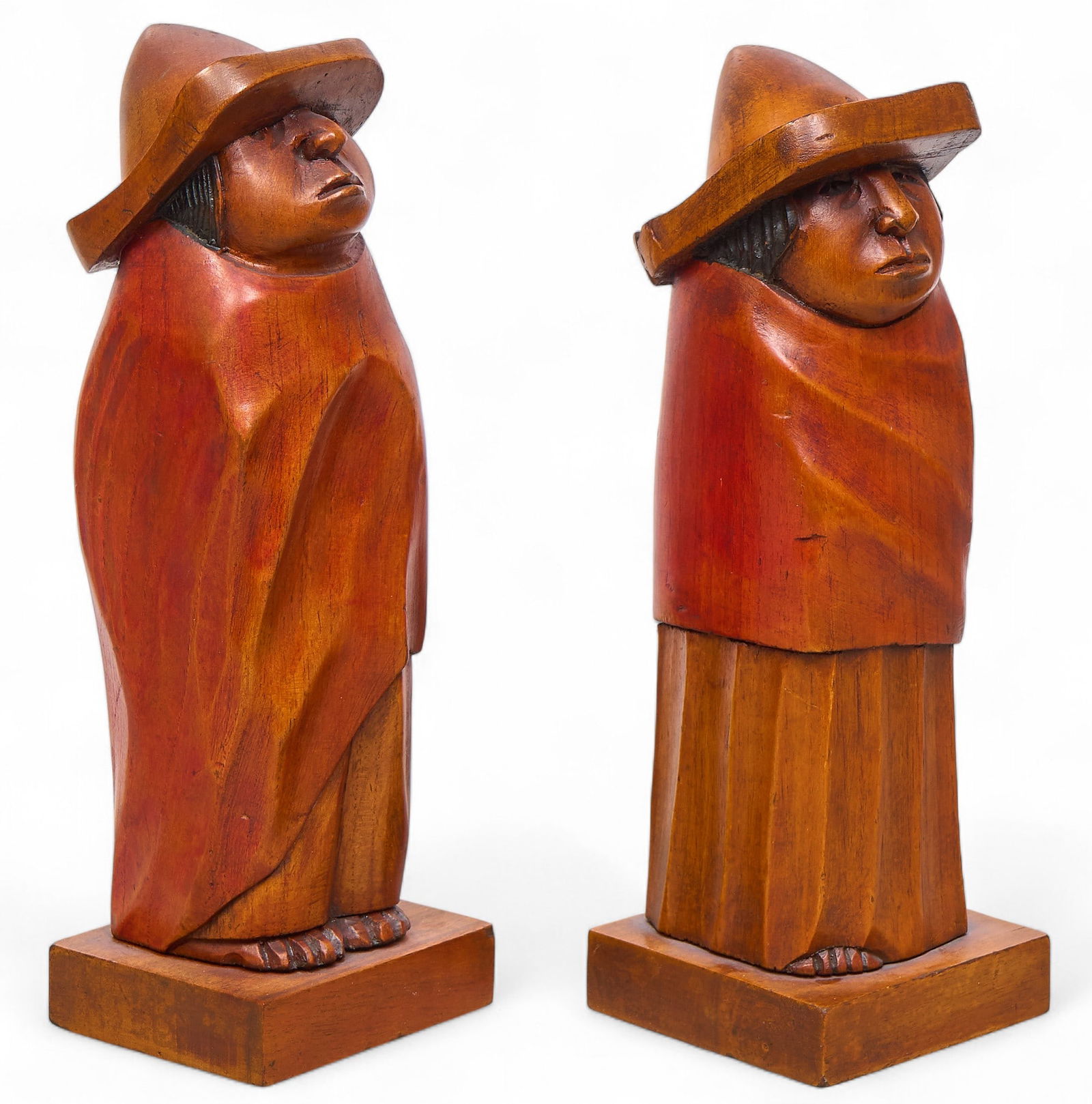 Fores Arias, Pair of Wooden Figures (1 of 4)