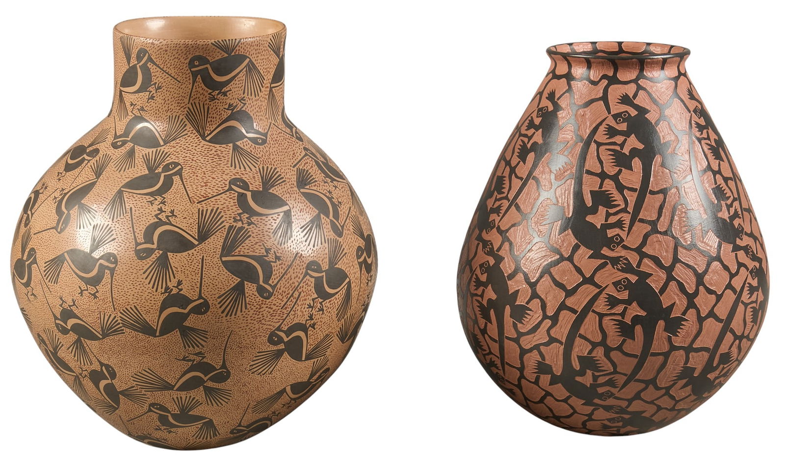 (2) Mata Ortiz Pottery Vessels, Animal Motifs (1 of 7)